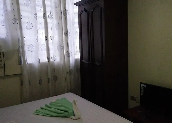 Inn Goland House *